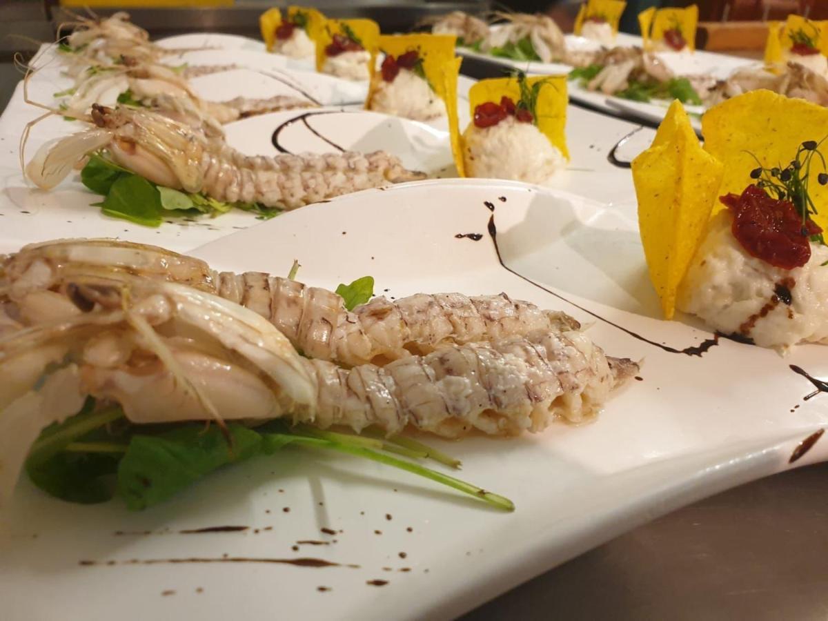 Hotel Ristorante La Casona Фелтре Екстериор снимка