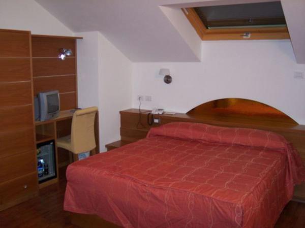 Hotel Ristorante La Casona Фелтре Екстериор снимка