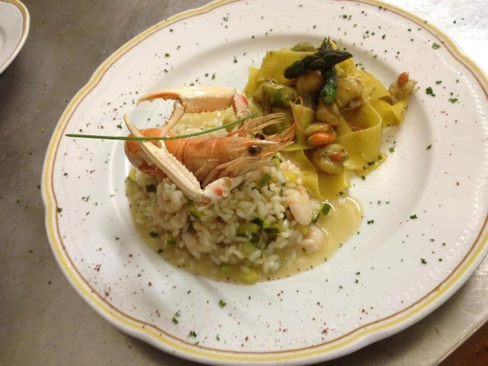 Hotel Ristorante La Casona Фелтре Екстериор снимка